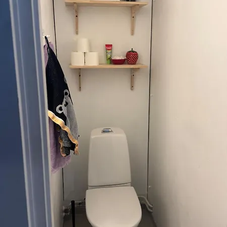 شقة Karhulan Mummola, Oma Yksioe Keskustassa
